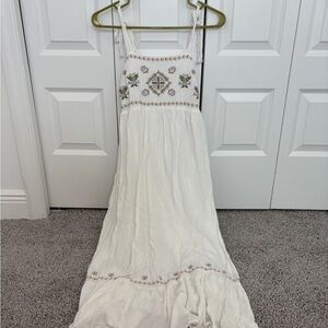 Floral In Loom Boutique Midi Dress